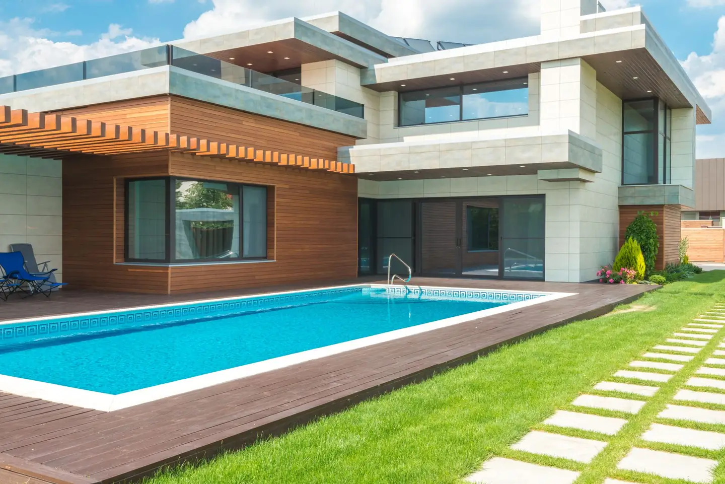 Swimming pool built in The Entrance, NSW
